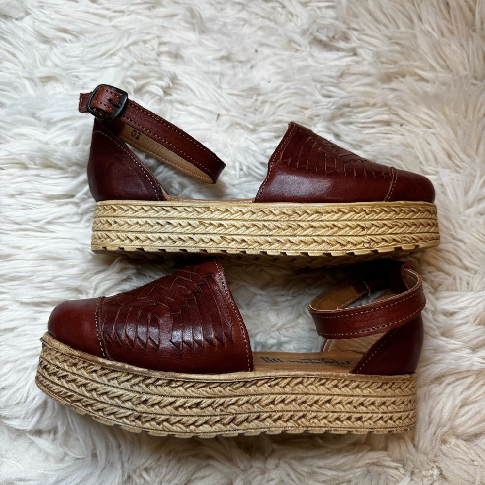 Macarena Collection Woven Leather Platform Espadrille Sandals